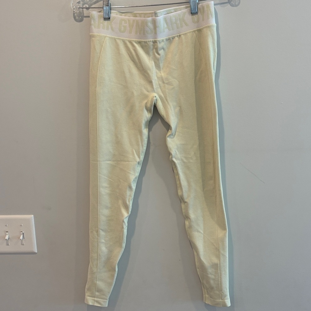 Gymshark light green/yellow  Leggings